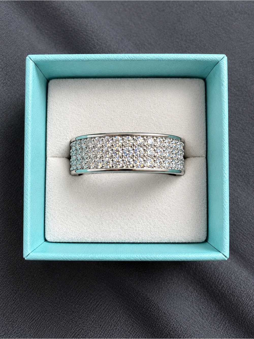 💎 1 CT TW Moissanite Pavé Band – Size 9 – Silver Plated